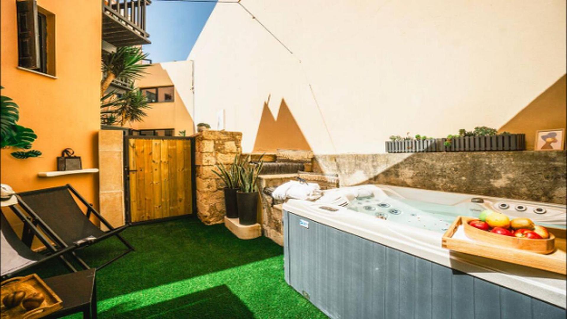 Gateway Suites Ретимно Экстерьер фото